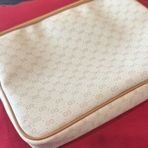 Gucci vintage cosmetic case